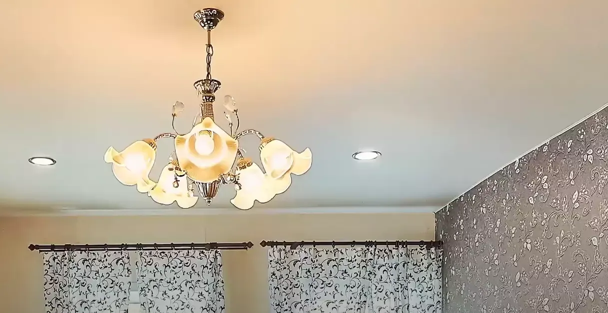 Бесшовный натяжной потолок — Петрозаводск, Ровио, 13а, фото 1